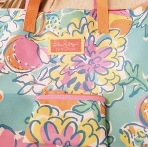 LAST CALL🍂 Lilly Pulitzer tote travel bag reusable bag for Estee Lauder purse